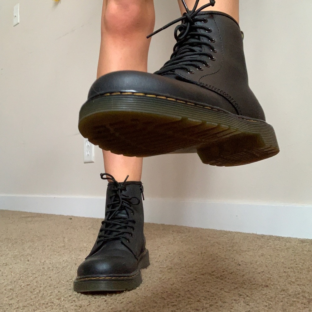 Dr. Martens Softy Leather